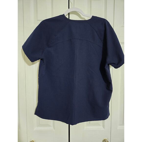 Figs medium women's navy blue scrub top - Picture 2 of 7